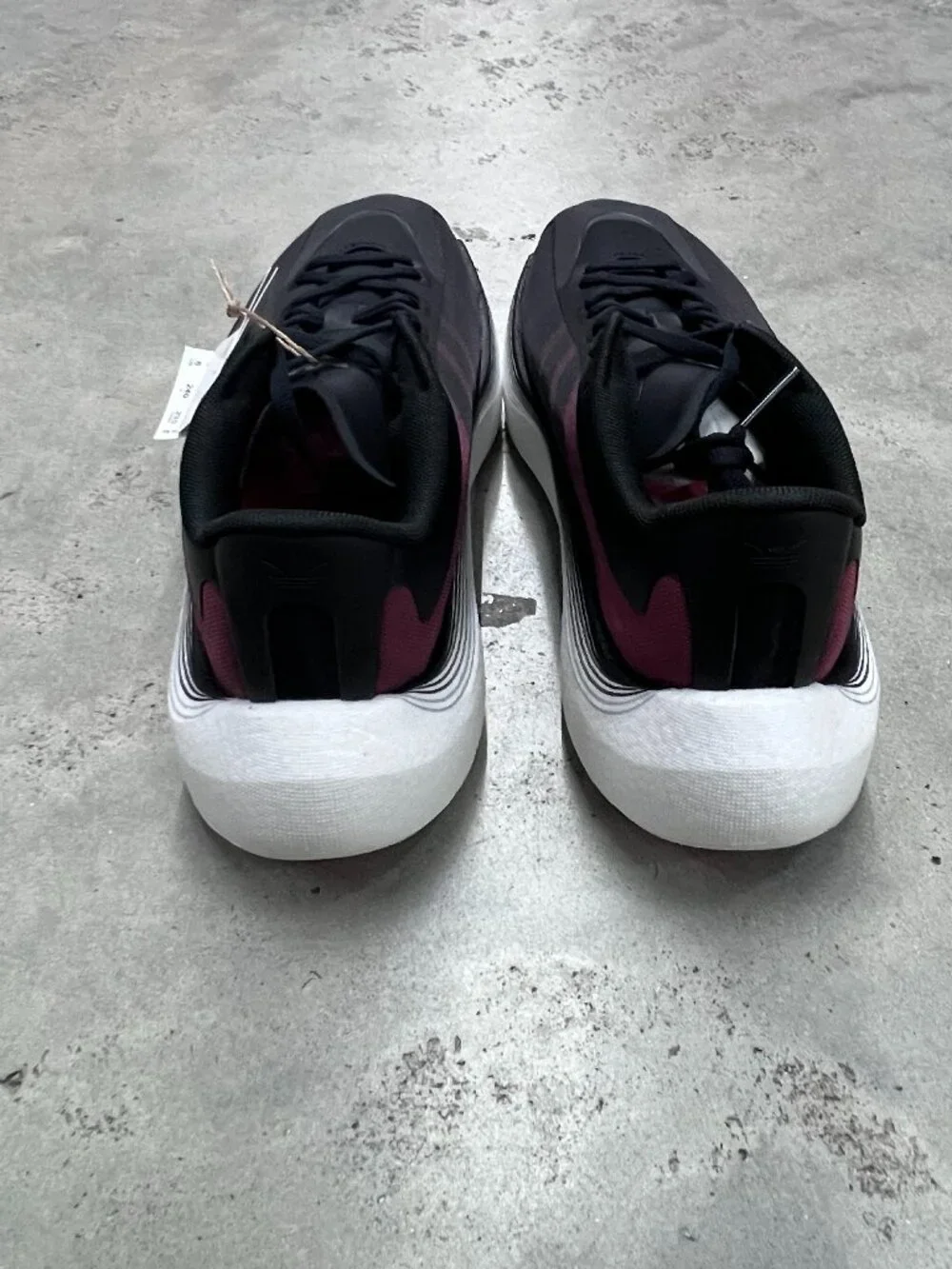 adidas originals hyperboost